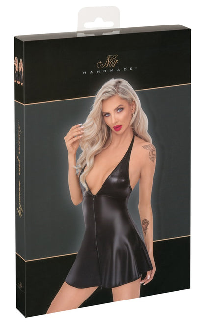 Kleid ausgestellt S